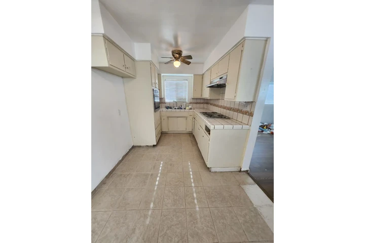 $995 : Dept1 Rec, con estacionamiento image 7
