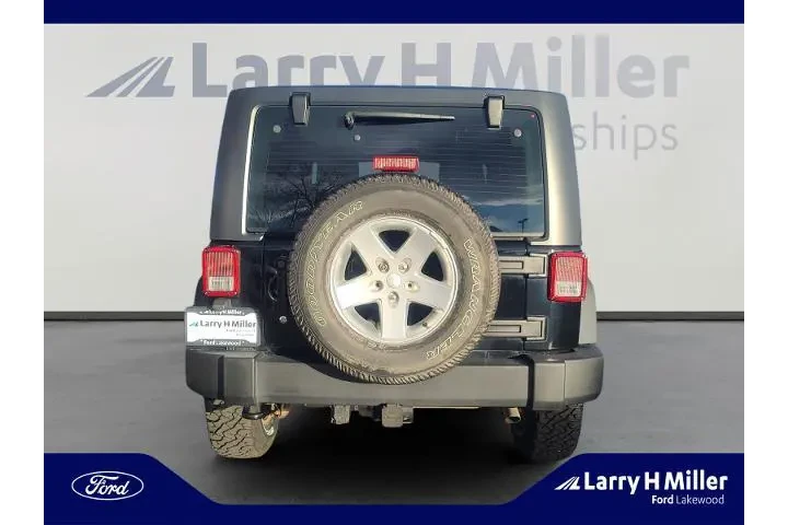 $16999 : Jeep Wrangler 2014 4x4 Sport image 4