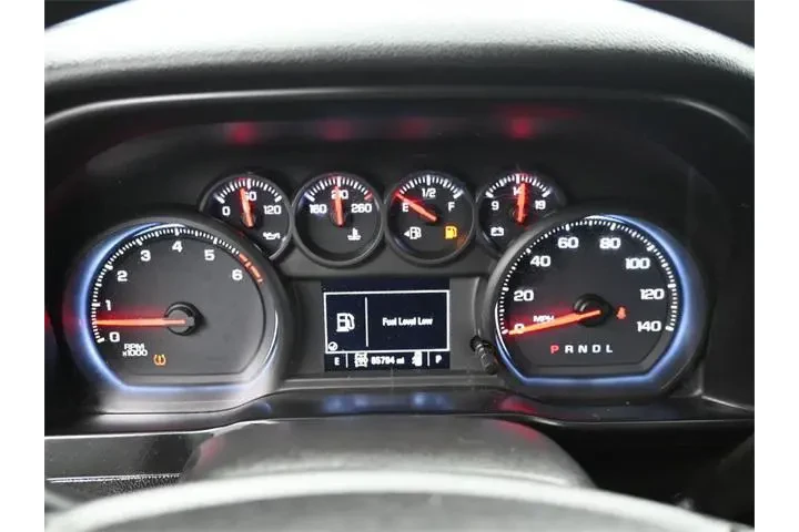 $32135 : Chevrolet Silverado 1500 201 image 8