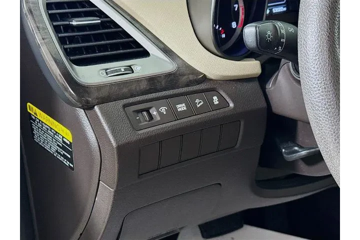 $17250 : Hyundai SANTA FE 2018 SE 4dr image 10