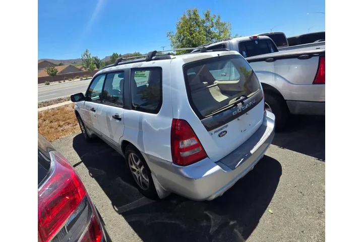 $3995 : 2005 Forester XS L.L.Bean Edi image 5