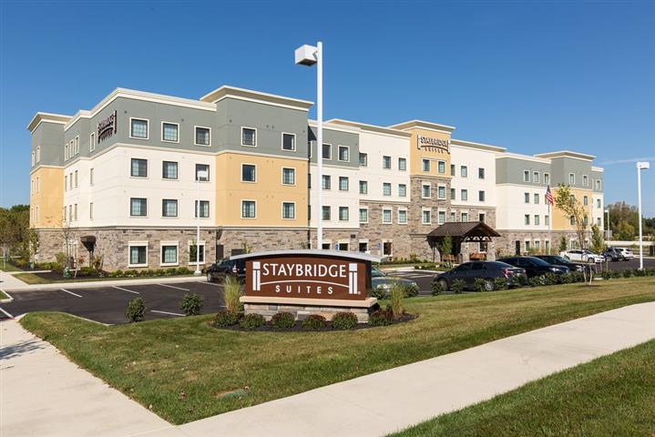 Staybridge Suites Newark image 1