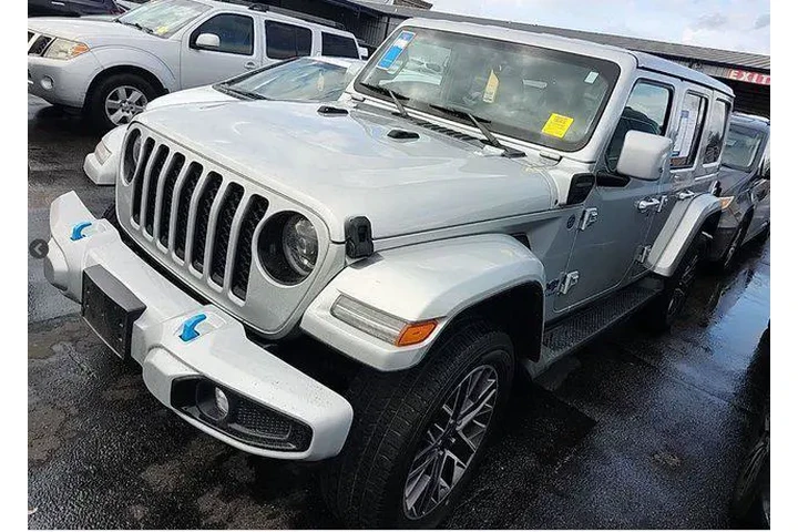 $33988 : Jeep Wrangler 2023 4x4 Sahar image 1