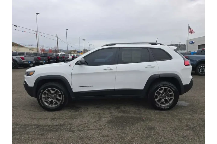 $20990 : Jeep Cherokee 2021 4x4 Trail image 2