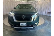 $26995 : Nissan Pathfinder 2024 SL 4d thumbnail