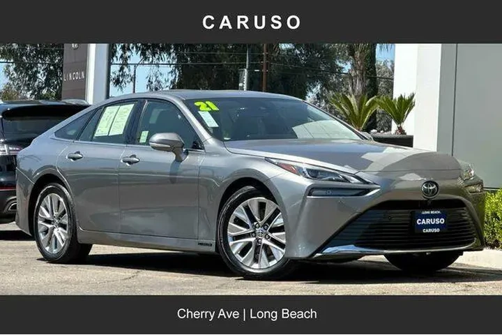 $11575 : Toyota Mirai 2021 XLE 4dr Se image 1