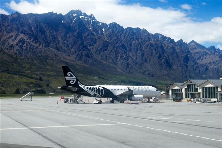 Air New Zealand Extra Baggage image 1