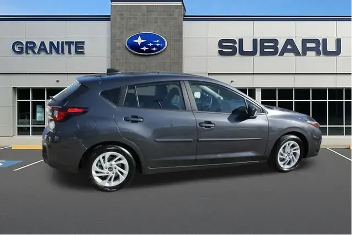 $23990 : Subaru Impreza 2025 AWD Base image 7