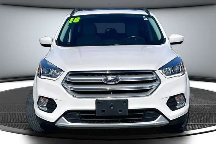 $12000 : Ford Escape 2018 SEL 4dr SUV image 2