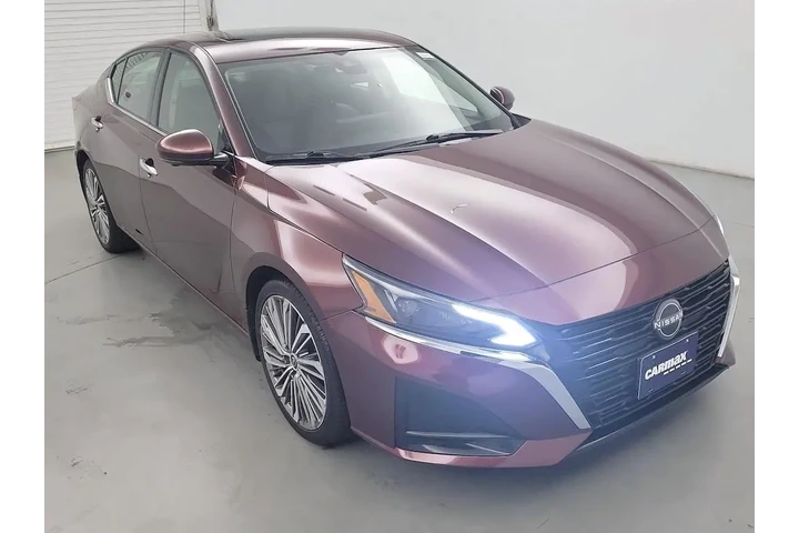 $23998 : Nissan Altima 2023 2.5 SL 4d image 1