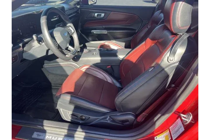 $34999 : Ford Mustang 2024 EcoBoost P image 9