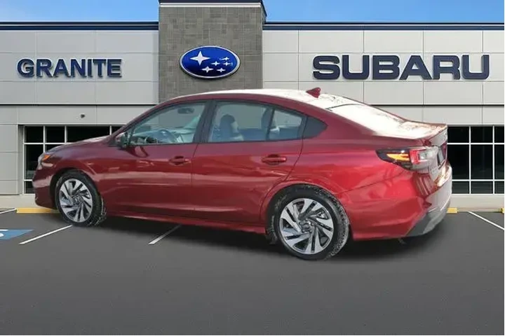 $30990 : Subaru Legacy 2025 AWD Limit image 7