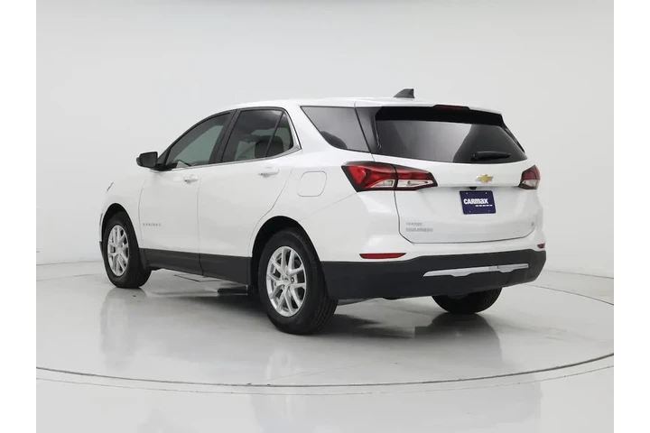 $24998 : Chevrolet Equinox 2024 LT 4d image 2