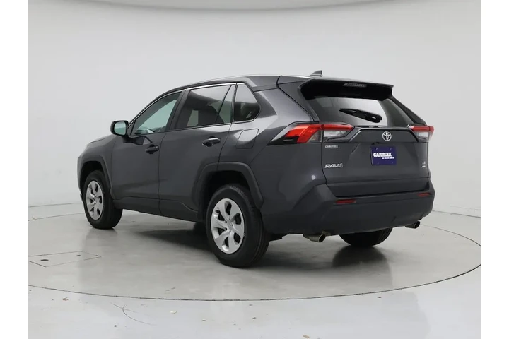 $25998 : Toyota RAV4 2024 AWD LE 4dr image 2