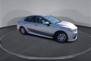 $23000 : PRE-OWNED 2020 TOYOTA CAMRY H thumbnail