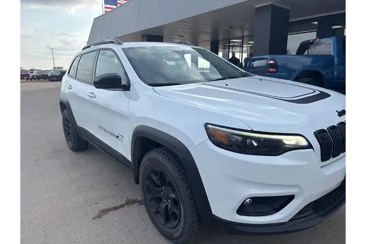 $22207 : Jeep Cherokee 2022 4x4 X 4dr image 4