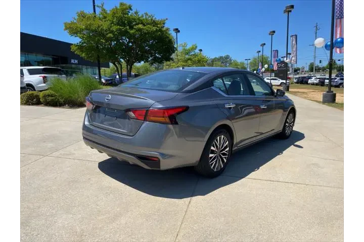 $19120 : Nissan Altima 2025 2.5 SV 4d image 6