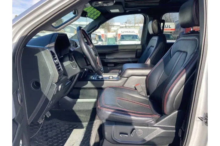 $33398 : 2019 Expedition Limited image 10