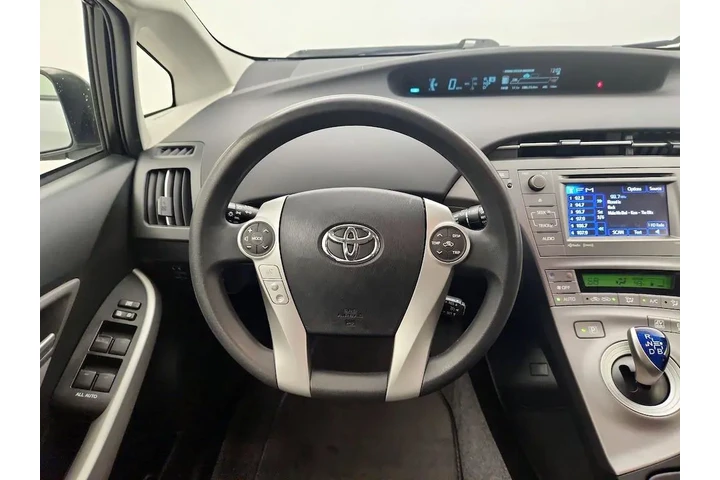 $12998 : Toyota Prius 2014 Three 4dr image 10