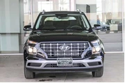 $21027 : Hyundai VENUE 2025 SEL 4dr C thumbnail