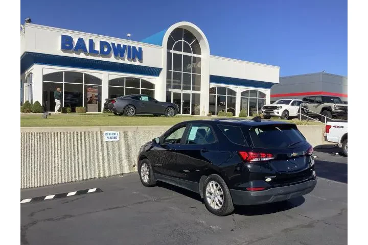 $21950 : Chevrolet Equinox 2022 4x4 L image 5