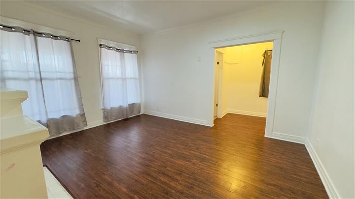 $1700 : STUDIO DISPONIBLE EN SOUTH LA! image 1