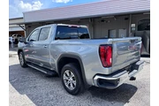 2023 GMC Sierra 1500 4WD Crew thumbnail
