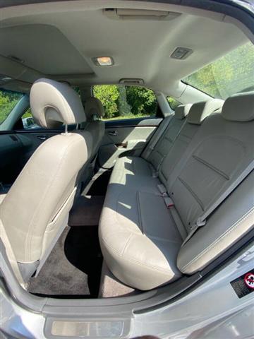 $12000 : 2009 Azera GLS image 10