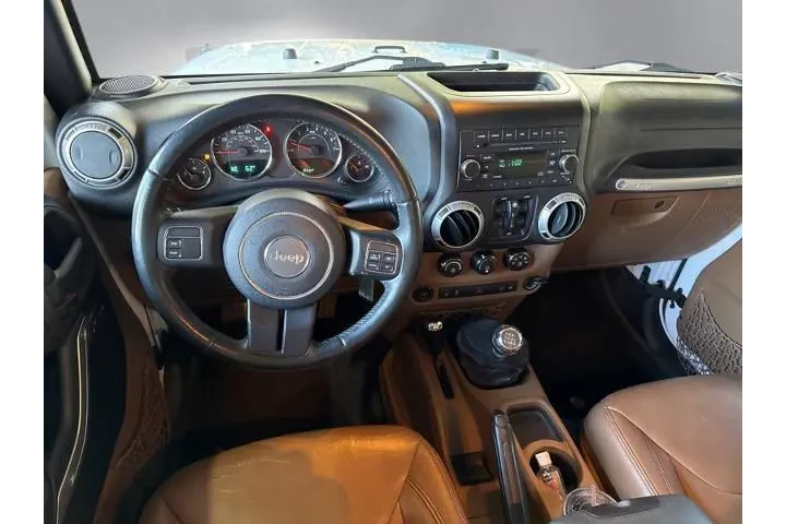 $16775 : Jeep Wrangler Unlimited 2015 image 3