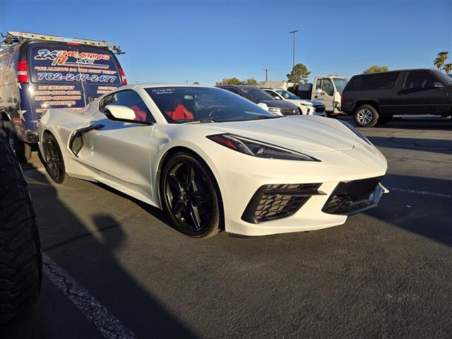 $66507 : Pre-Owned 2020 Corvette 1LT image 1