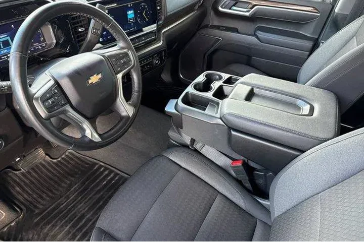 $34722 : Chevrolet Silverado 1500 202 image 5