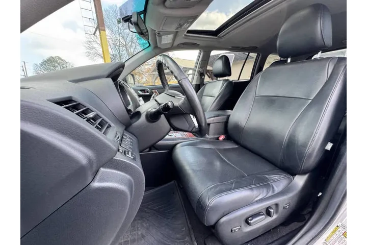 2012 Highlander Limited image 10