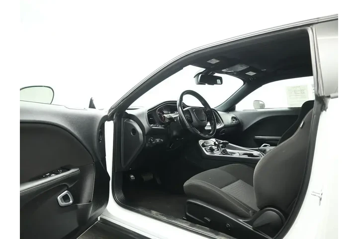 $22250 : Dodge Challenger 2021 GT 2dr image 9