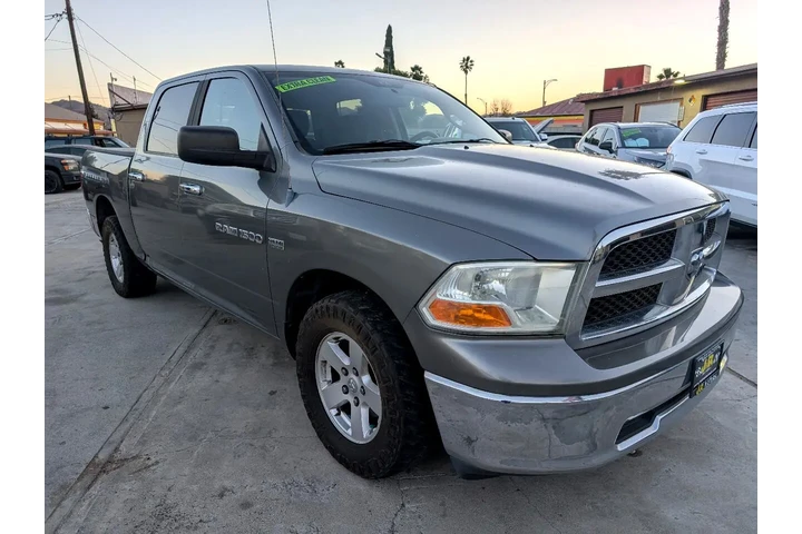 $13995 : 2012 RAM 1500 image 3