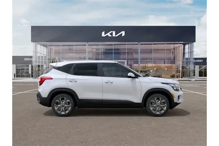 $22788 : Kia Seltos 2025 AWD LX 4dr S image 7