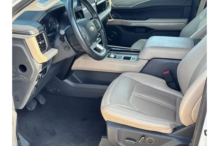 $39497 : Ford Expedition MAX 2024 4x2 image 9