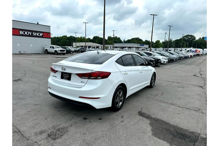 $8980 : 2017 Elantra ECO 1.4T DCT image 2