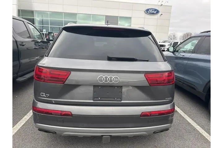 $26077 : Audi Q7 2019 AWD quattro SE image 5