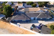 Duplex, Viva en Una Rente Otra en Los Angeles