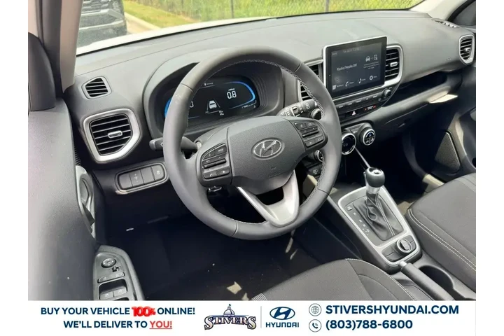 $21787 : Hyundai VENUE 2025 SEL 4dr C image 1