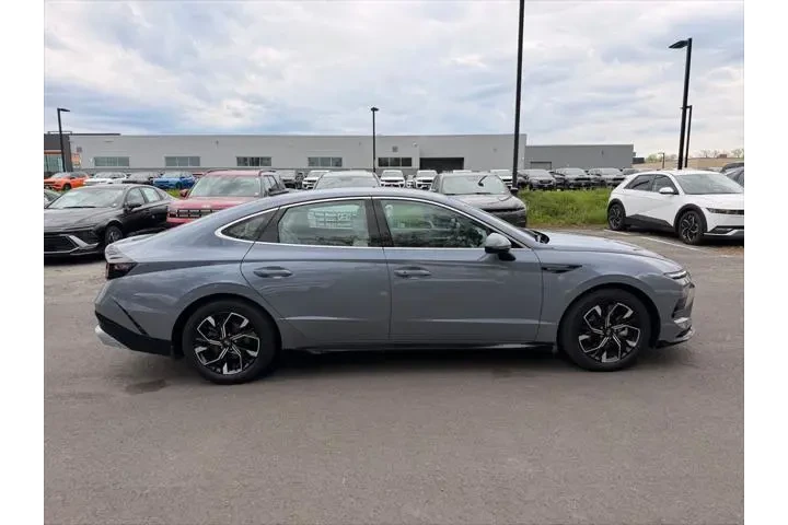 $24990 : Hyundai SONATA 2025 AWD SEL image 2