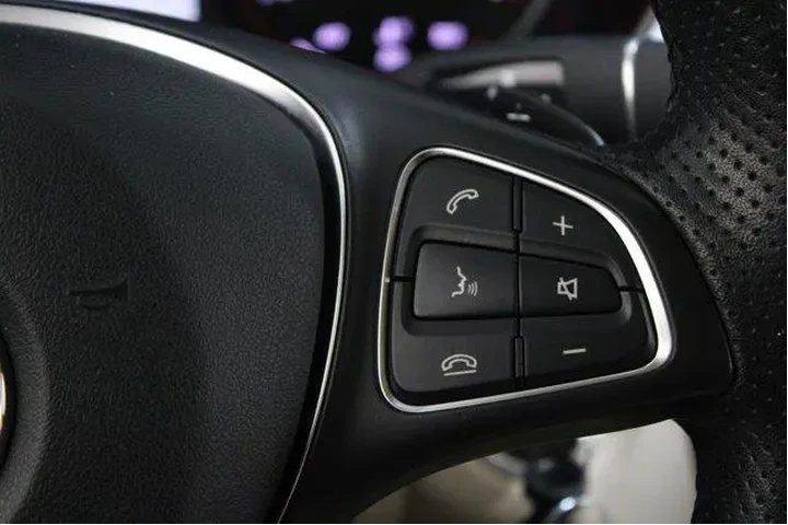 $18997 : Mercedes-Benz C-Class 2017 C image 9