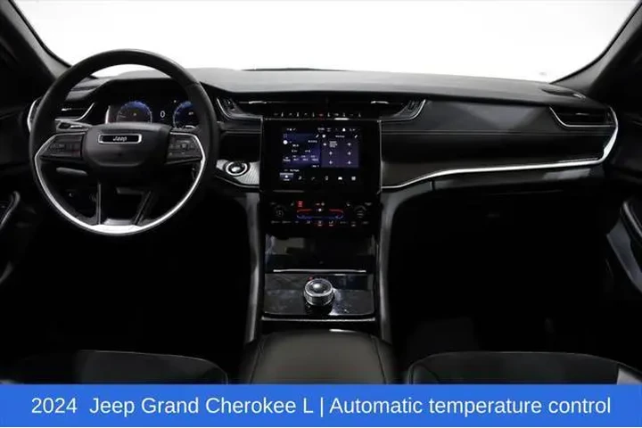 $29500 : Jeep Grand Cherokee L 2024 4 image 8