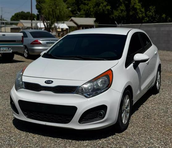 2014 KIA RIO image 2