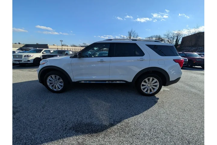 $33000 : Ford Explorer 2023 AWD Limit image 3