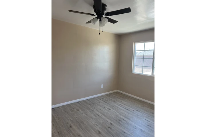 $1750 : RENTO DEPTO. E.HUNTINGTON PARK image 7