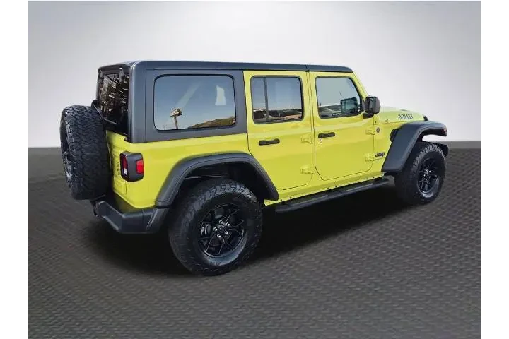 $32988 : Jeep Wrangler 2024 4x4 Willy image 4