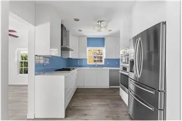 $8500 : Rental property with 3 bedro image 10