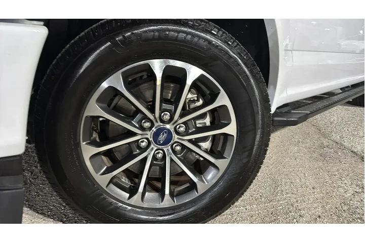 $19995 : Ford F-150 2018 4x2 Lariat 4 image 9