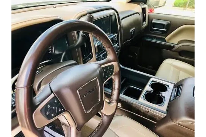 2014 GMC Sierra 1500 Denali image 9